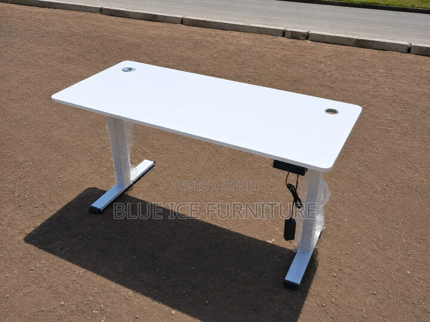 Electric Height Adjustable Standing Desk- Ergonomic Workstation