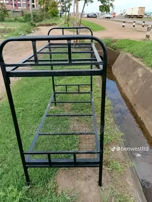 Double Metalic Bed