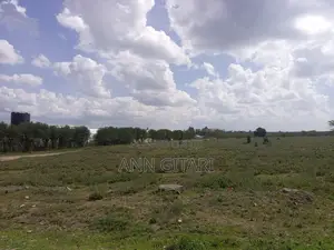 For Sale - 50x100 Plot