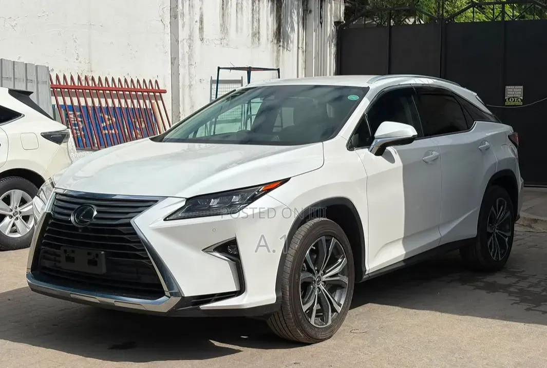 Lexus RX 2019 Pearl