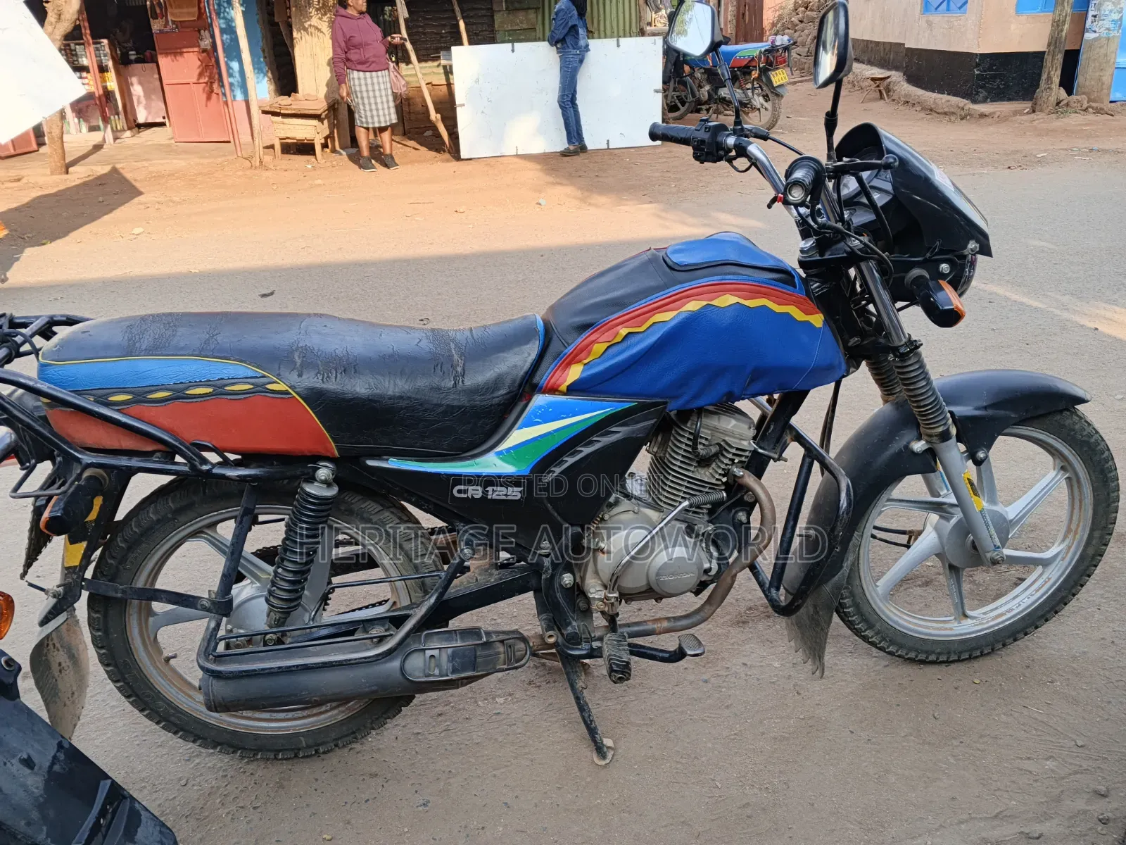 Honda CB 2022 Blue