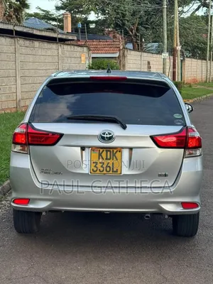 Toyota Corolla Fielder 2017 White