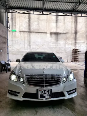 Mercedes-Benz E350 2011 White