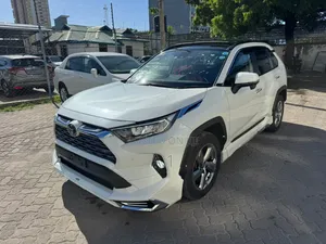 Toyota RAV4 2019 Pearl