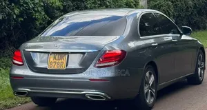 Mercedes-Benz E200 2017 Gray