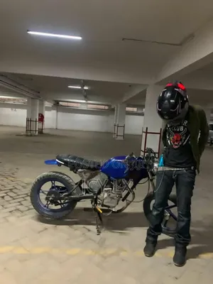 Honda CB 2023 Blue