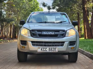 Isuzu D-MAX 2014 Gray