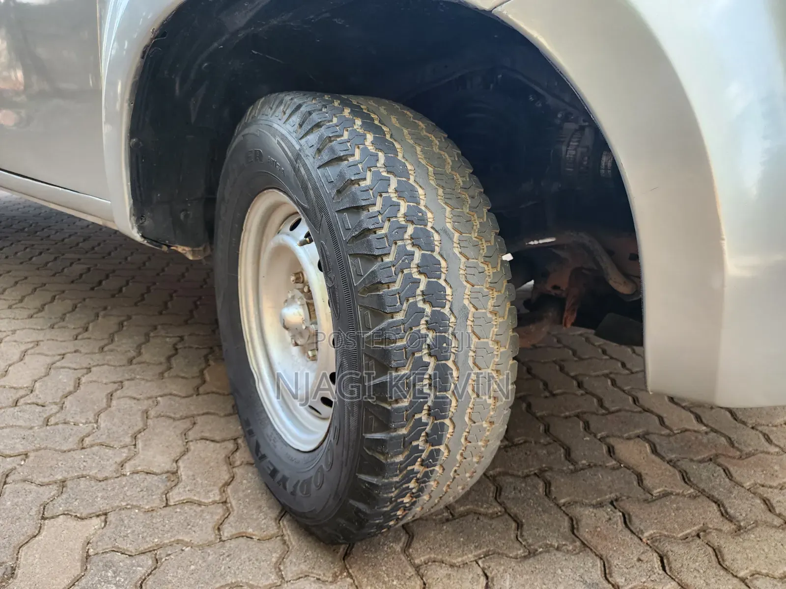 Isuzu D-MAX 2014 Gray