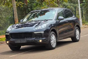 Porsche Cayenne 2015 Black