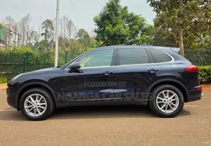 Porsche Cayenne 2015 Black