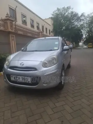 Nissan March 2012 Silver