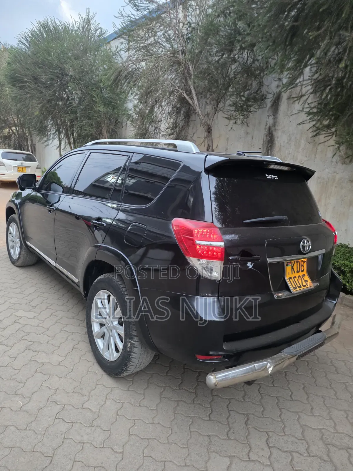 Toyota Vanguard 2013 Black