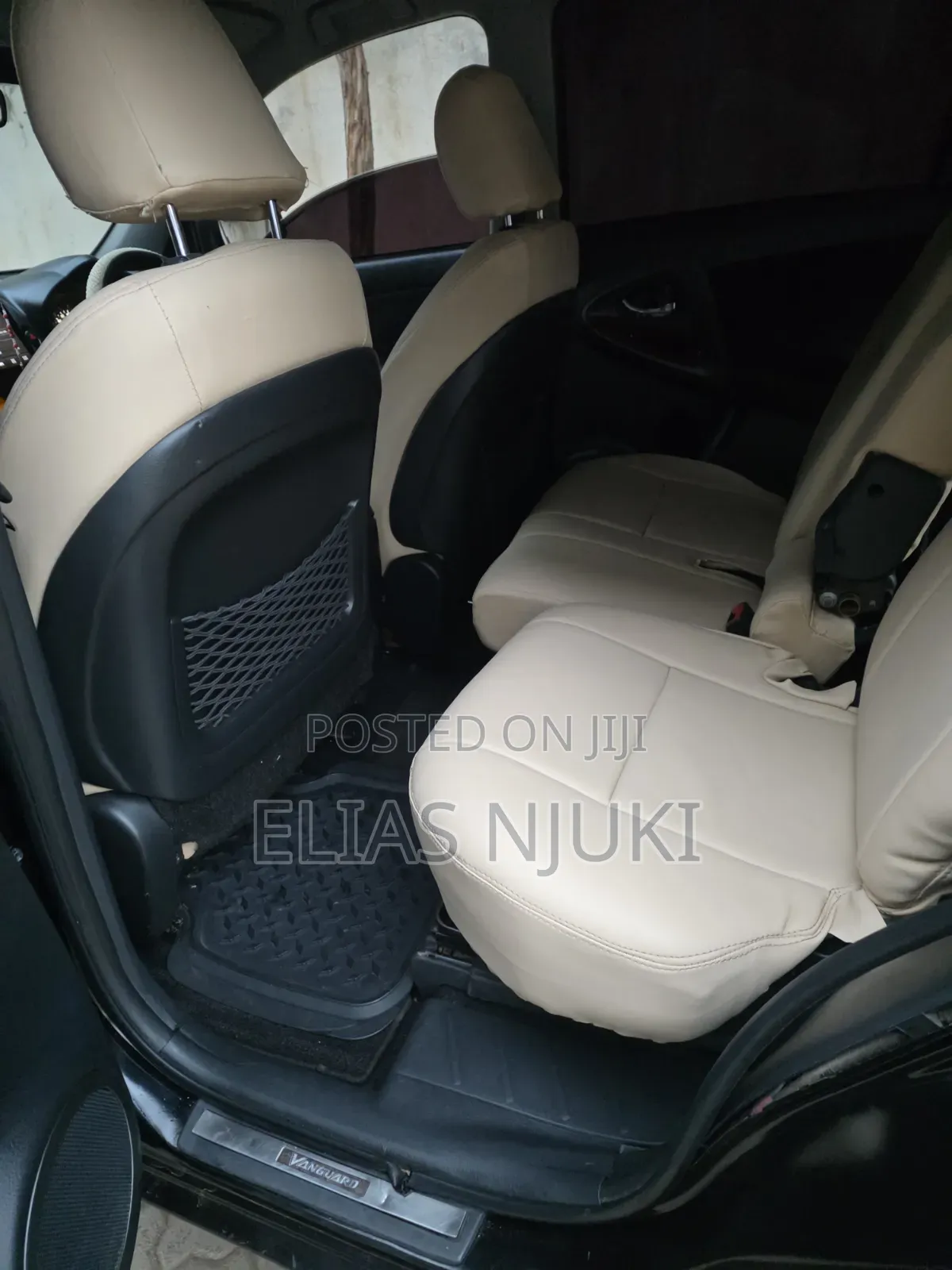 Toyota Vanguard 2013 Black