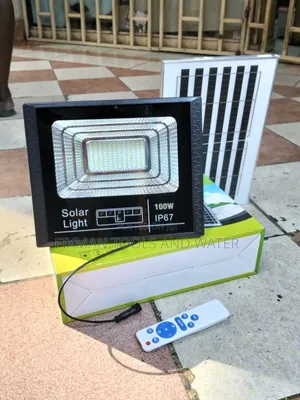 Automatic SOLAR FLOOD LIGHT IP 68 100 Watts With Remote