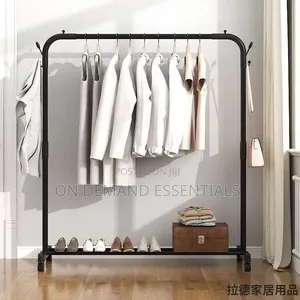 Single Pole Standing Iron Cloth Drying Rack