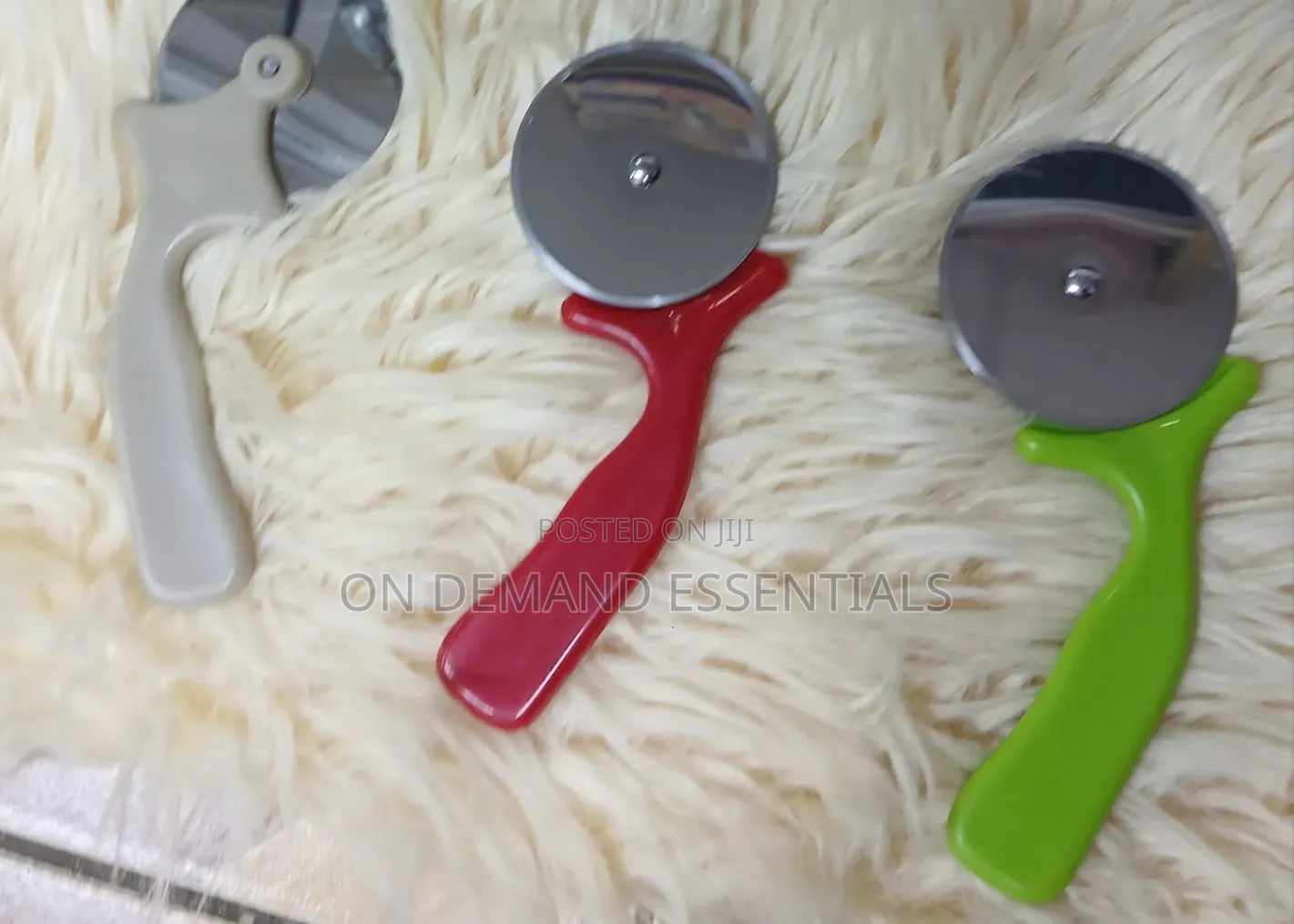 Stainless Steel Pizza Cutter