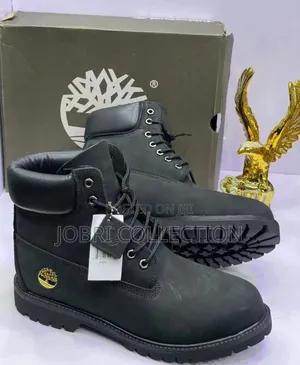 Black Timberland Leather Boots