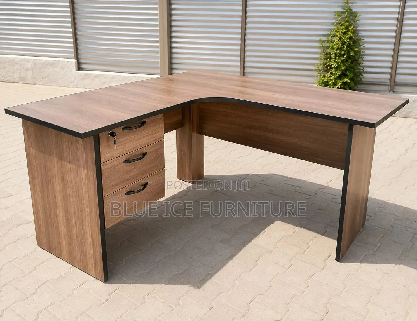 Executive Lshape Office Desk With Lockable Drawer