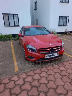 Mercedes-Benz A-Class 2015 Red