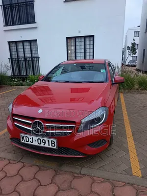 Mercedes-Benz A-Class 2015 Red