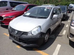 Nissan Advan 2019 Silver