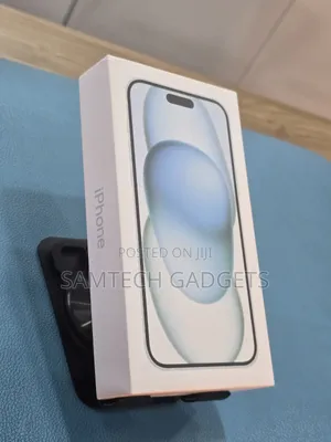 New Apple iPhone 15 256 GB Blue