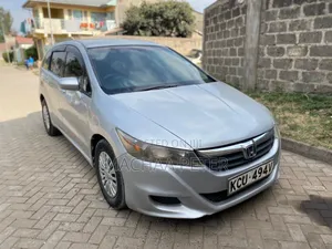 Honda Stream 2012 Silver