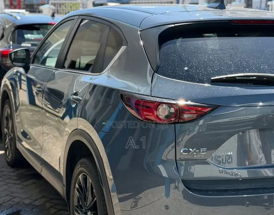Mazda CX-5 2020 Blue