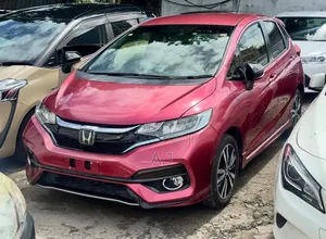 Honda Fit 2019 Maroon