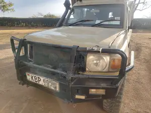 Toyota Land Cruiser 79 Series 2011 Beige