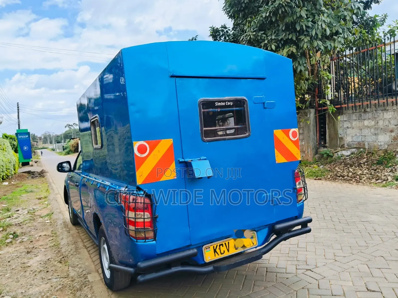 Mitsubishi L200 2019 Blue