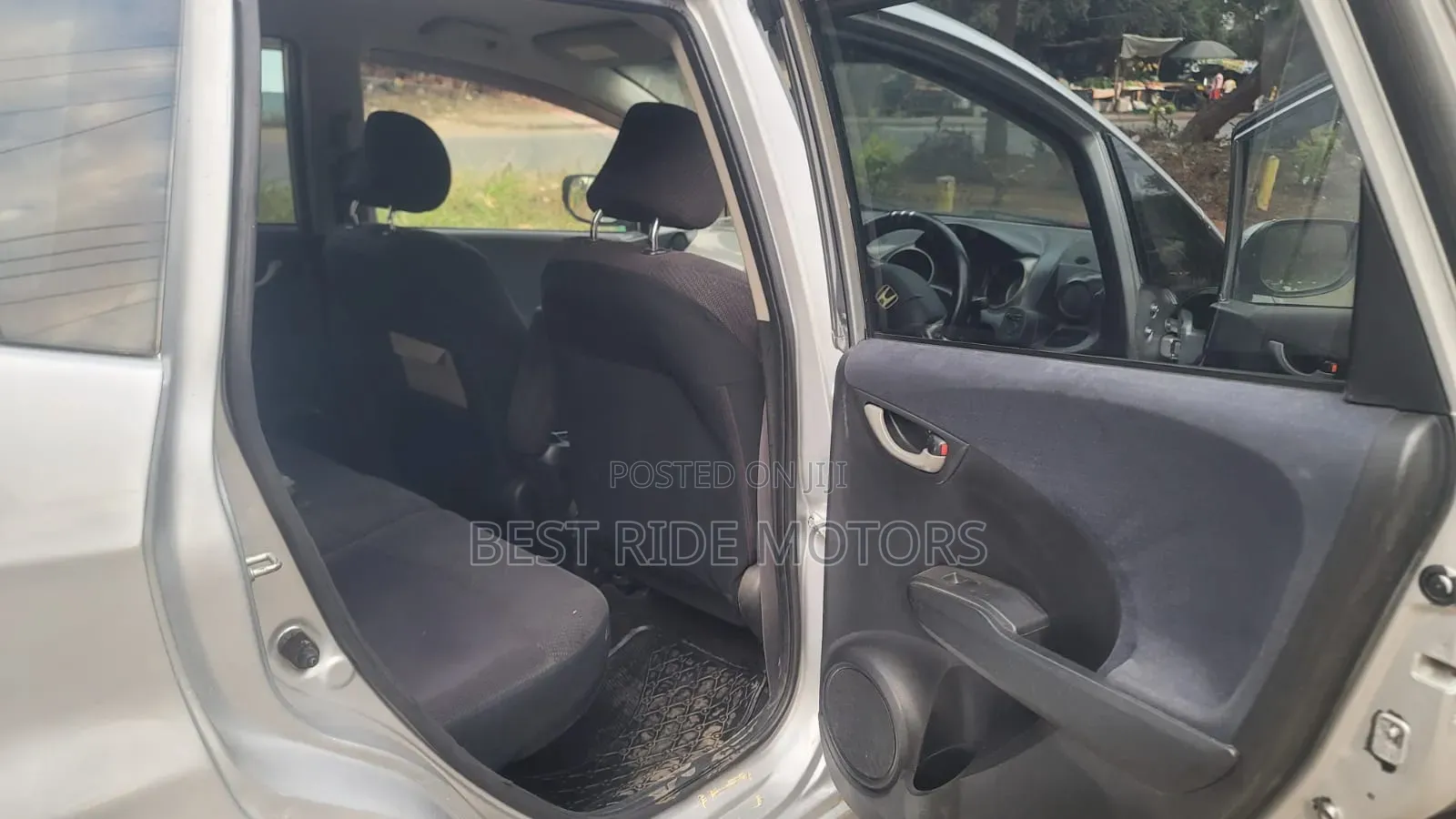 Honda Fit 2012 Silver