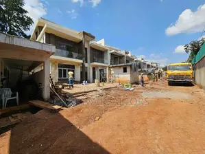 5bdrm Villa in Maziwa for sale