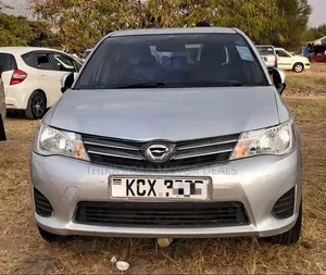 Toyota Axio 2013 Silver