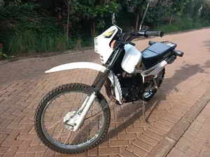 Yamaha DT175 2012 White