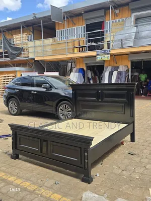 Black Wooden Bed 5x6