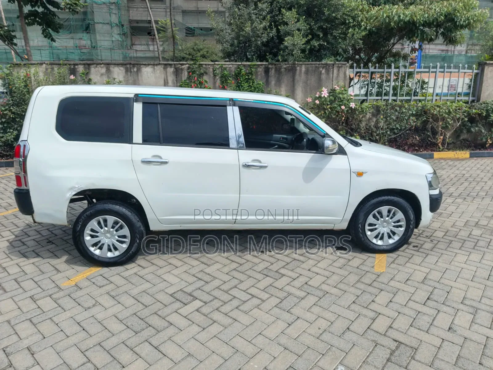 Toyota Probox 2013 White