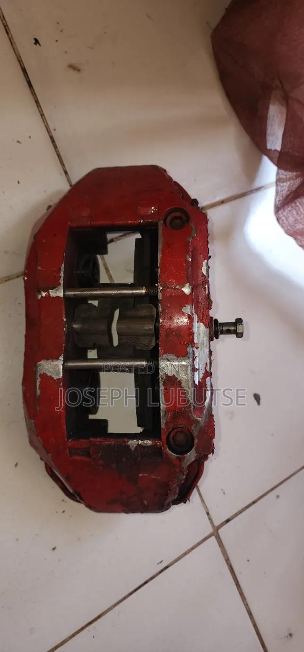 Brembo 6 Pot - thumbnail 4