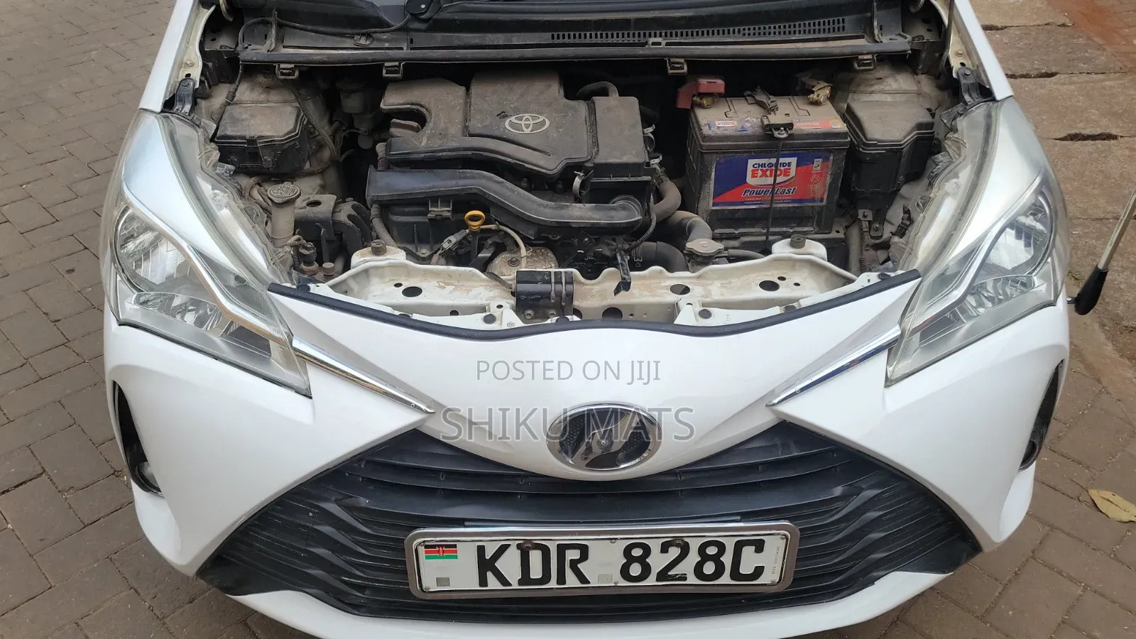 Toyota Vitz 2017 White
