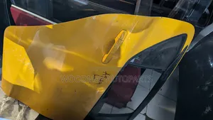 Toyota Aqua Rear Door
