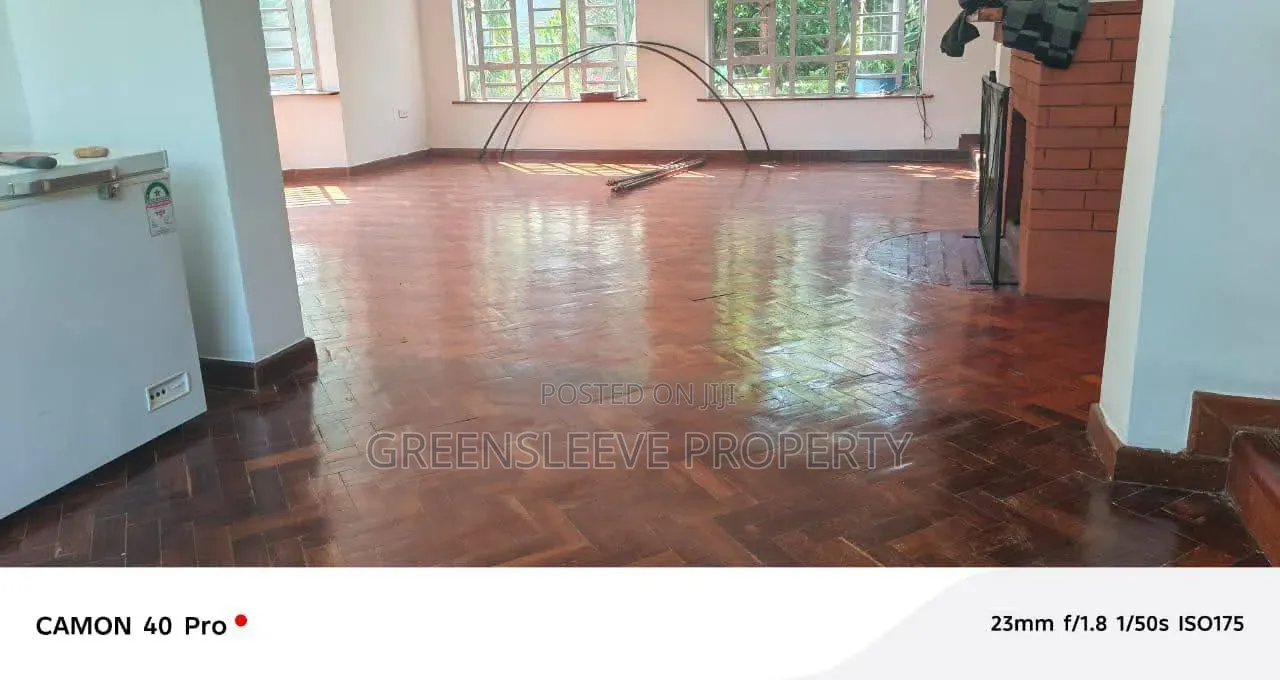 Office to Let
