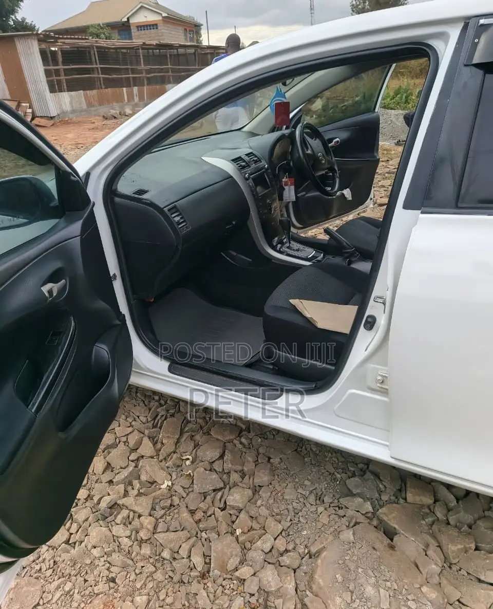 Toyota Corolla Fielder 2009 White