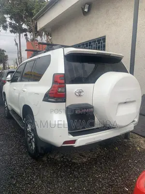 Toyota Land Cruiser Prado 2020 Pearl