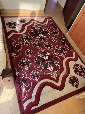 Carpet 8ft by 5ft