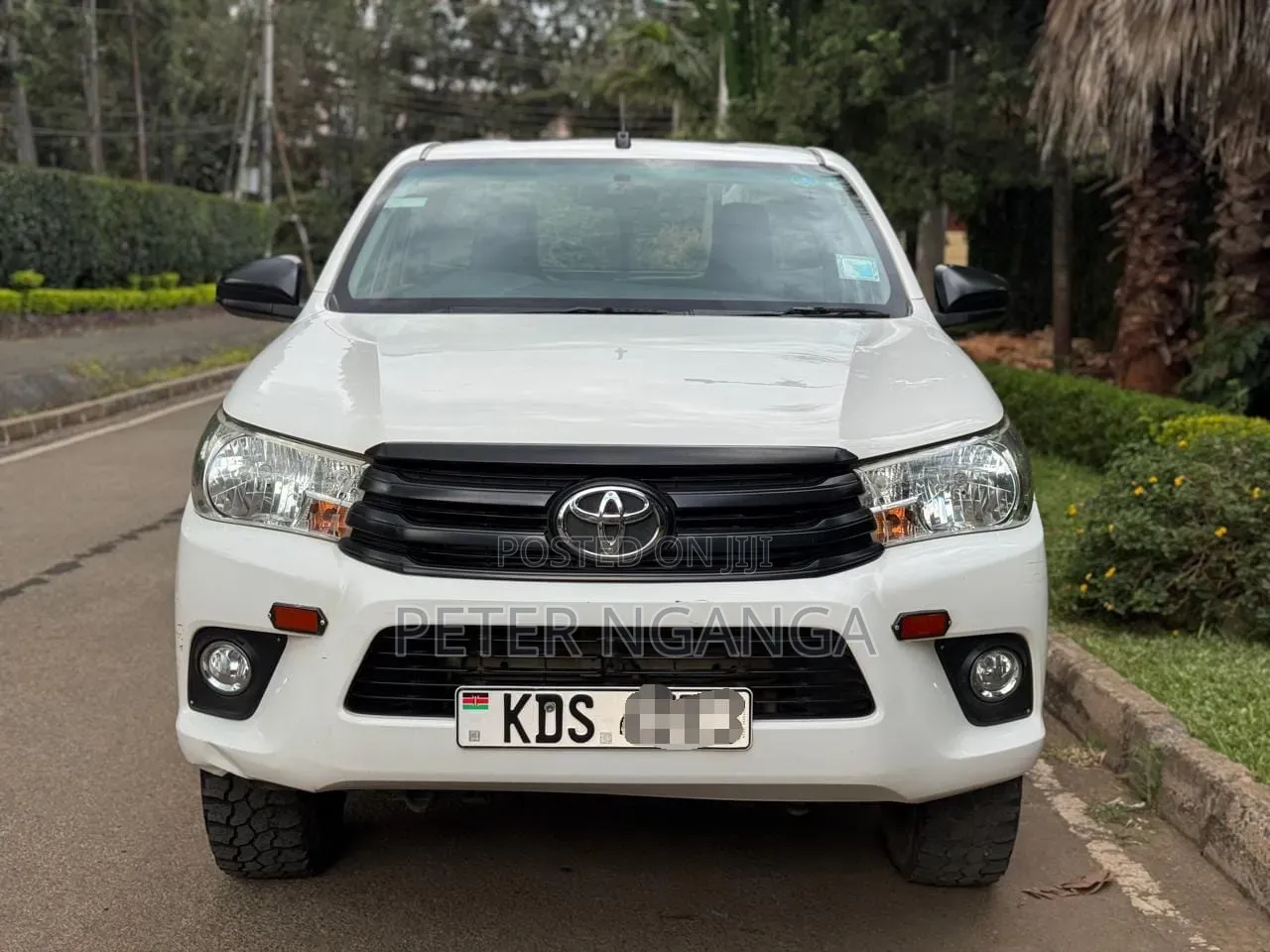 Toyota Hilux 2017 White