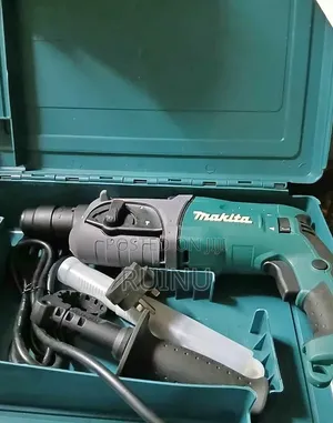 Makita 800W 26mm Rotary Hammer Drill/Concrete Masonry Drill Machine