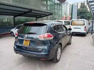 Nissan X-Trail 2015 Gray