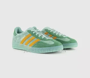 Adidas Gaezelle Indoor “Hazzy Green “
Sneakers
