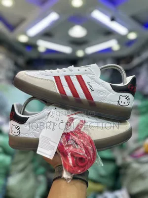 Adidas Gaezelle Indoor “Hello Kitty“ Sneakers