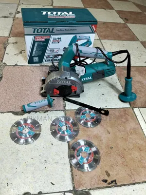 Powerful Total Wall Chaser 1500 Watts With 4 Diamond Disc Accessories
